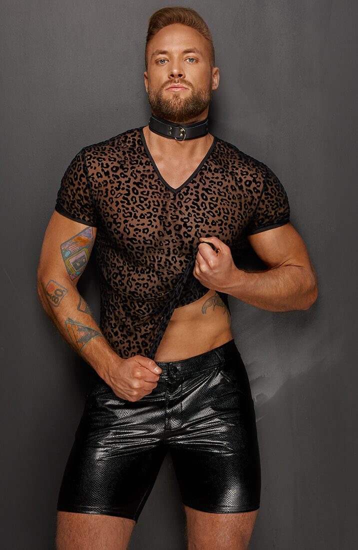 T-shirt with leopard flock embroidery