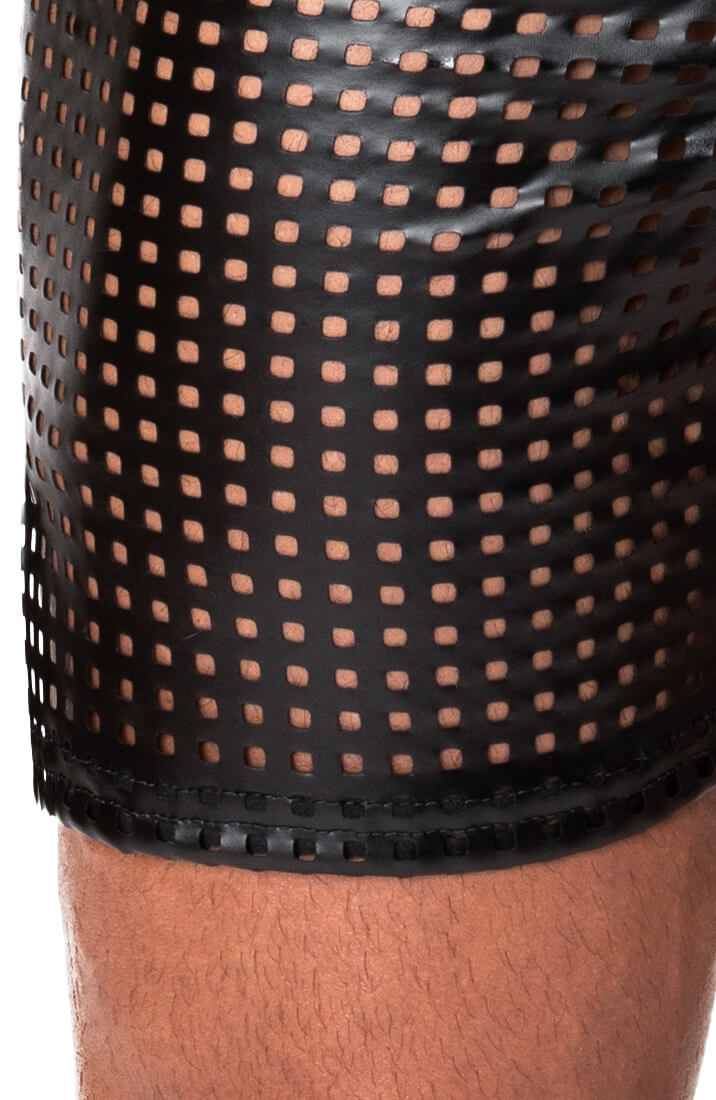 Men's Laser-cut wet look tregging shorts