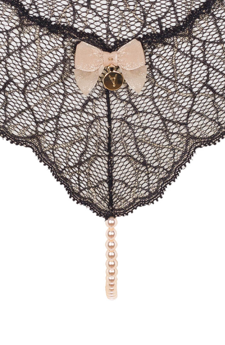 Black pearl string - Sydney Single