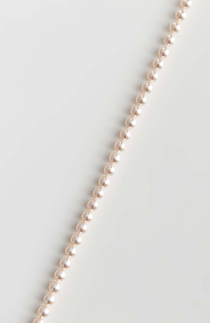 Stimulating single pearl string