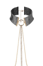 Load image into Gallery viewer, Black metallic choker with gold body harness chain