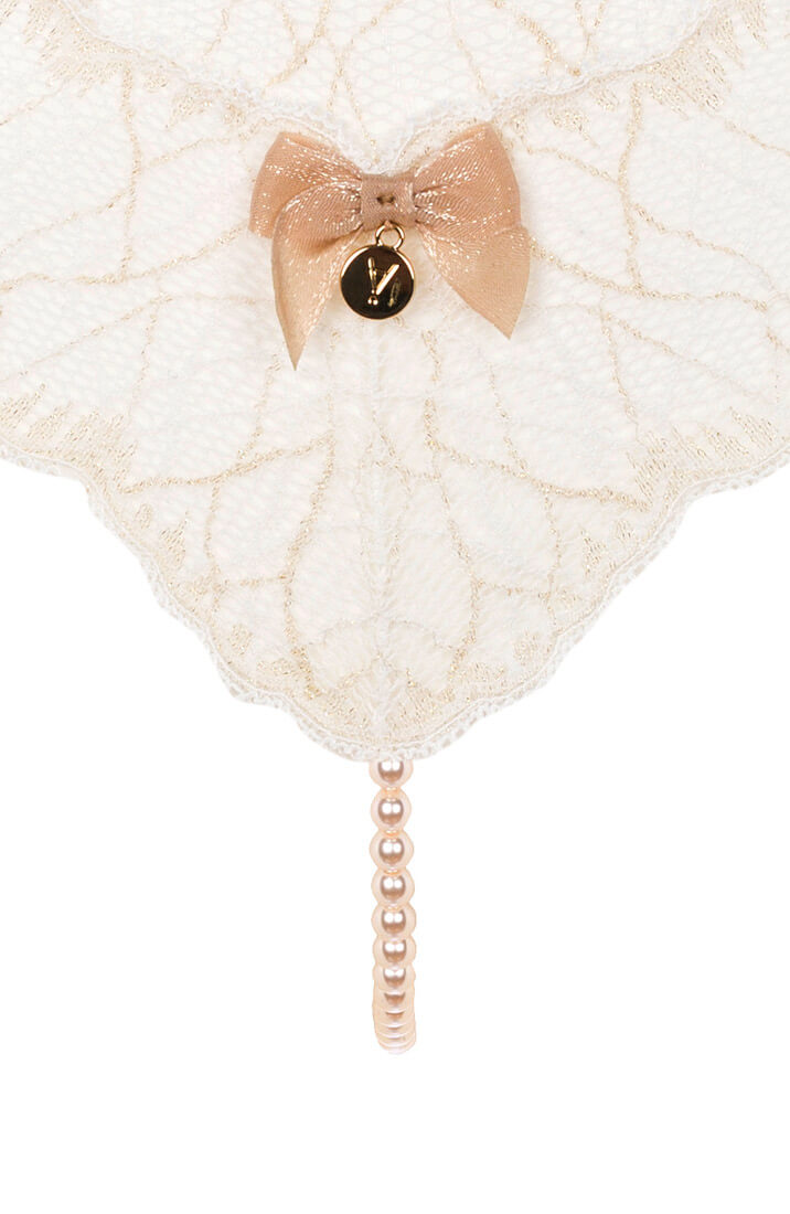 Ivory pearl string - Sydney Single