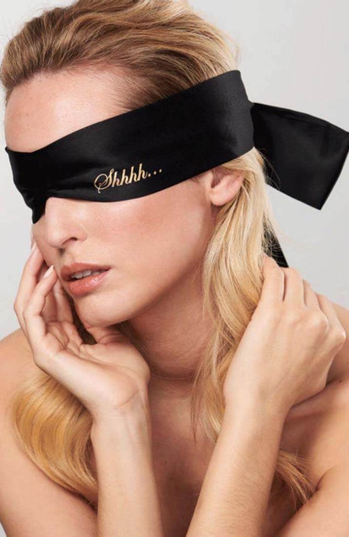 Satin blindfold - Shhhh...