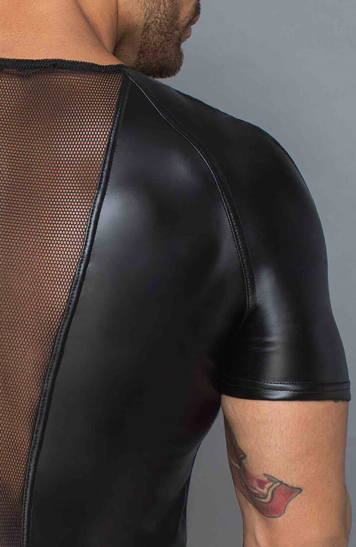 Black wet look t-shirt - Individual